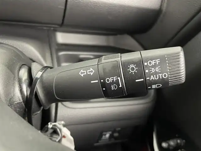 ホンダ Ｎ ＢＯＸ カスタム L 大分県 2022(令4)年 4.4万km クリスタルブラックパール ホンダセンシング搭載/・衝突軽減ブレーキ（CMBS）/・誤発進抑制機能/・歩行者事故低減ステアリング/・路外逸脱抑制機能/・ACC（渋滞追従機能付き）/・車線維持支援システム（LAKS）/・先行車発進お知らせ機能/・標識認識機能/・後方誤発進抑制機能/・オートハイビーム/社外ナビ　/（フルセグTV/DVD/BT)/ステアリングスイッチ/バックカメラ/前後連動ドライブレコーダー/前席シートヒーター/片側パワースライドドア/アイドリングストップ/電動格納ミラー/オートライト/LEDヘッドライト/シーケンシャルウインカー/LEDフォグ/純正15インチアルミホイール