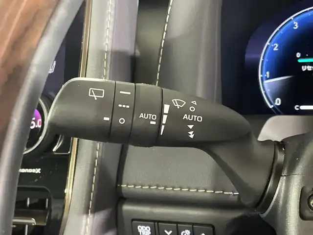 トヨタ アルファード Z 福岡県 2023(令5)年 3.1万km プラチナホワイトパールマイカ 純正ナビ/アラウンドビューモニター/アドバンスドパーク/フルセグテレビ/黒革シート/シートヒーター/シートクーラー/レーダークルーズコントロール/ガラスルーフ/デジタルインナーミラー/プッシュスタート/両側パワースライドドア/パワーバックドア/ステアリングヒーター/ETC/BSM