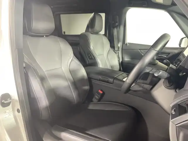 トヨタ アルファード Z 福岡県 2023(令5)年 3.1万km プラチナホワイトパールマイカ 純正ナビ/アラウンドビューモニター/アドバンスドパーク/フルセグテレビ/黒革シート/シートヒーター/シートクーラー/レーダークルーズコントロール/ガラスルーフ/デジタルインナーミラー/プッシュスタート/両側パワースライドドア/パワーバックドア/ステアリングヒーター/ETC/BSM