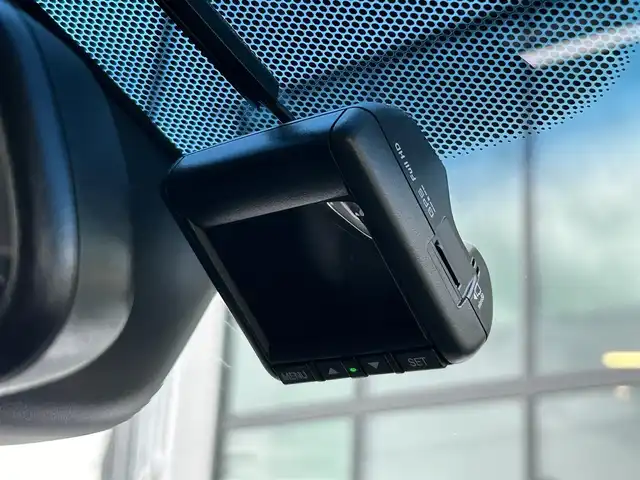 ホンダ シャトル ハイブリッド X ホンダセンシング 奈良県 2019(令1)年 3.2万km プラチナホワイトパール フルセグナビ（ＶＸＭー１９４ＶＦｉ）　/Ｂｌｕｅｔｏｏｔｈ　/ＣＤ／ＤＶＤ　/バックカメラ　/スペアキー　/ハーフレザーシート　/シートヒーター　/ドライブレコーダー　/純正フロアマット　/レーダークルーズコントロール