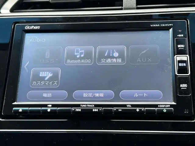 ホンダ シャトル ハイブリッド X ホンダセンシング 奈良県 2019(令1)年 3.2万km プラチナホワイトパール フルセグナビ（ＶＸＭー１９４ＶＦｉ）　/Ｂｌｕｅｔｏｏｔｈ　/ＣＤ／ＤＶＤ　/バックカメラ　/スペアキー　/ハーフレザーシート　/シートヒーター　/ドライブレコーダー　/純正フロアマット　/レーダークルーズコントロール