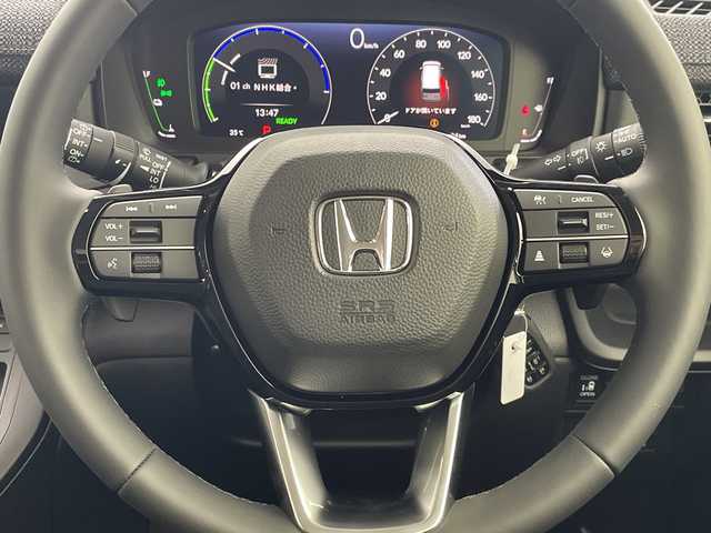 ホンダ ステップワゴン eHEV エアー EX 大阪府 2025(令7)年 0.1千km プラチナホワイトパール 登録済未使用車/純正11.4インチナビ/【AM/FM/CD/DVD/Bluetooth/フルセグTV】/バックカメラ/ホンダセンシング/・衝突軽減ブレーキ/・踏み間違い衝突軽減システム/・歩行者事故低減ステアリング/・路外逸脱抑制機能/・渋滞追従機能付きアダプティブクルーズコントロール/・車線維持支援システム/・トラフィックジャムアシスト/・先行車発進お知らせ機能/・標識認識機能/・オートハイビーム/・ブラインドスポットインフォメーション/・パーキングセンサーシステム/両側電動パワースライドドア/シートヒーター/パワーバックドア/・両側パワースライドドア/・前席シートヒーター/・電動リアゲート/・レーザークルーズコントロール/・オートエアコン/・オートライト