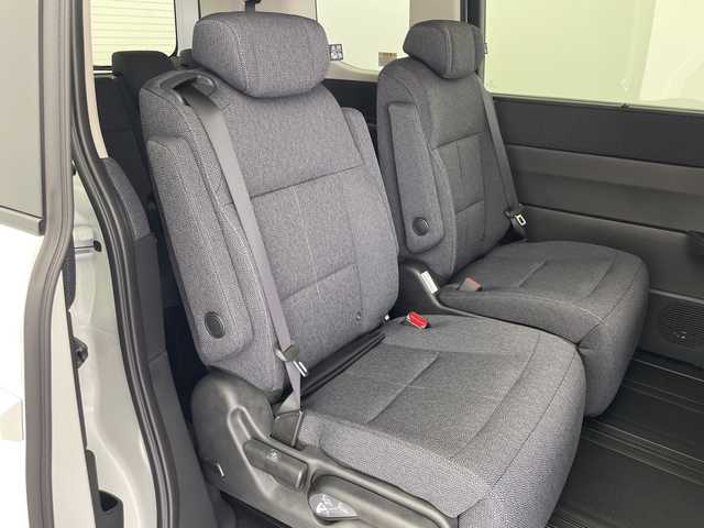 ホンダ ステップワゴン eHEV エアー EX 大阪府 2025(令7)年 0.1千km プラチナホワイトパール 登録済未使用車/純正11.4インチナビ/【AM/FM/CD/DVD/Bluetooth/フルセグTV】/バックカメラ/ホンダセンシング/・衝突軽減ブレーキ/・踏み間違い衝突軽減システム/・歩行者事故低減ステアリング/・路外逸脱抑制機能/・渋滞追従機能付きアダプティブクルーズコントロール/・車線維持支援システム/・トラフィックジャムアシスト/・先行車発進お知らせ機能/・標識認識機能/・オートハイビーム/・ブラインドスポットインフォメーション/・パーキングセンサーシステム/両側電動パワースライドドア/シートヒーター/パワーバックドア/・両側パワースライドドア/・前席シートヒーター/・電動リアゲート/・レーザークルーズコントロール/・オートエアコン/・オートライト