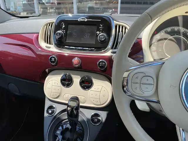 フィアット ５００ アッラモーダ 福岡県 2017(平29)年 5.1万km パープル ボルドー５０台限定車両　/ガラスルーフ　/ベージュ革　/ディスプレイオーディオ　/Ｂｌｕｅｔｏｏｔｈ　/シティモード/ステアリングスイッチ/フロントフォグランプ　/リアフォグランプ　/純正１５インチアルミホイール/ETC