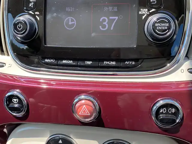 フィアット ５００ アッラモーダ 福岡県 2017(平29)年 5.1万km パープル ボルドー５０台限定車両　/ガラスルーフ　/ベージュ革　/ディスプレイオーディオ　/Ｂｌｕｅｔｏｏｔｈ　/シティモード/ステアリングスイッチ/フロントフォグランプ　/リアフォグランプ　/純正１５インチアルミホイール/ETC