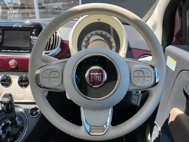 フィアット ５００ アッラモーダ 福岡県 2017(平29)年 5.1万km パープル ボルドー５０台限定車両　/ガラスルーフ　/ベージュ革　/ディスプレイオーディオ　/Ｂｌｕｅｔｏｏｔｈ　/シティモード/ステアリングスイッチ/フロントフォグランプ　/リアフォグランプ　/純正１５インチアルミホイール/ETC