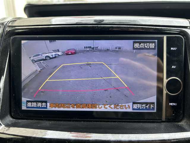 トヨタ ヴォクシー Z 大阪府 2013(平25)年 7.7万km ホワイトパールクリスタルシャイン 社外ナビ/社外１８インチAW/Bluetooth　フルセグTV/HID/バックカメラ/ドライブレコーダー/ウインカーミラー/社外ウッド調パネル