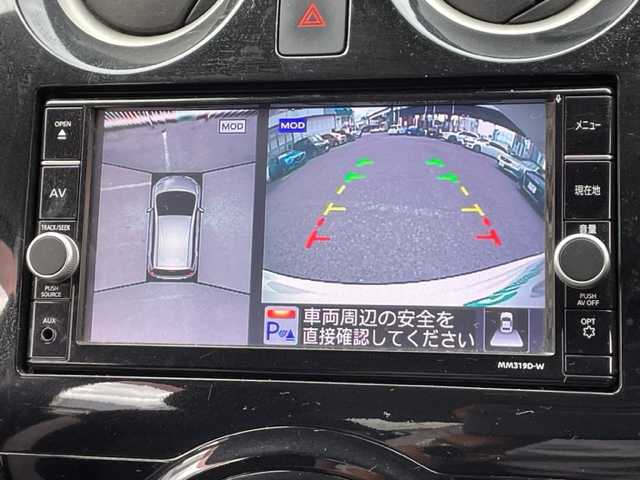 日産 ノート e－パワー X 福岡県 2019(令1)年 3.2万km ブリリアントホワイトパール ワンオーナー/純正ナビ【MM319D-W】/・DTV/CD/DVD/AUX/BT/全方位カメラ/クリアランスソナー/ETC/ドライブレコーダー/インテリジェントエマージェンシーブレーキ/・踏み間違い衝突防止アシスト/・車線逸脱警報/アイドリングストップ/純正15インチAW/D席シートリフター/オートライト/プッシュEgスタート/ストップ/インテリジェントキー/ターンランプ付電動格納ドアミラー/ドアバイザー/純正フロアマット/取扱説明書/新車時保証書