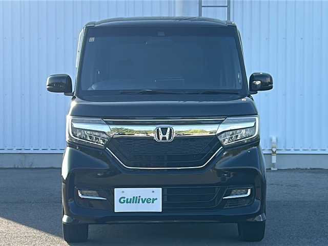 ホンダ Ｎ ＢＯＸ カスタム G L ターボ ホンダセンシング 愛媛県 2018(平30)年 5.1万km クリスタルブラックパール 社外ディスプレイナビ/ETC/Bluetooth/スマートキー/社外フロアマット/純正15インチAW/両側パワースライドドア/ハーフレザー/クルーズコントロール追従有/オートライト/オートLEDヘッドライト/レーンキープアシスト/フォグランプ