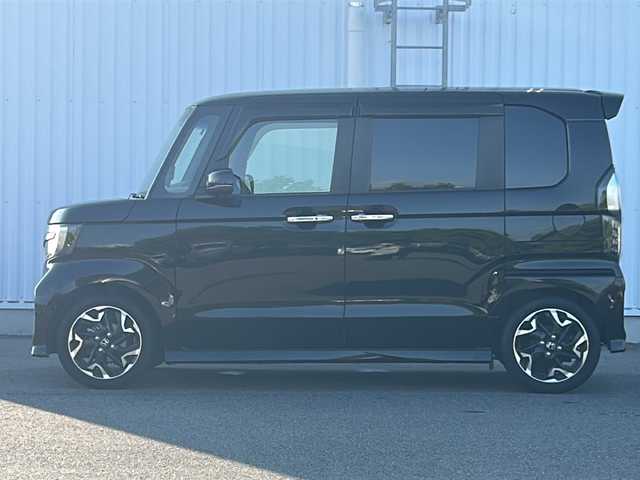 ホンダ Ｎ ＢＯＸ カスタム G L ターボ ホンダセンシング 愛媛県 2018(平30)年 5.1万km クリスタルブラックパール 社外ディスプレイナビ/ETC/Bluetooth/スマートキー/社外フロアマット/純正15インチAW/両側パワースライドドア/ハーフレザー/クルーズコントロール追従有/オートライト/オートLEDヘッドライト/レーンキープアシスト/フォグランプ