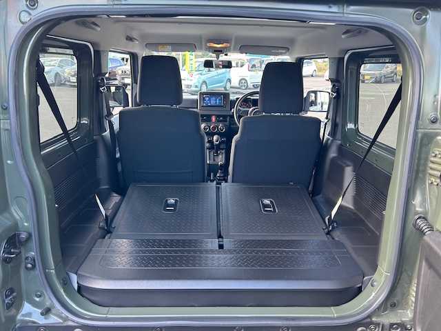 スズキ ジムニー XL 静岡県 2023(令5)年 1.7万km ジャングルグリーン ワンオーナー/純正ナビ/(AM/FM/CD/Bluetooth/フルセグTV)/ビルトインETC/前席シートヒーター/バックカメラ/純正フロアマット/AUTOライト/スペアキー１/保証書/取扱説明書