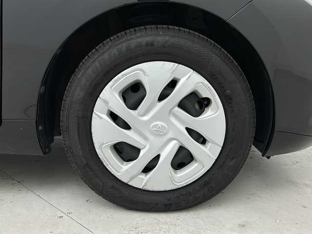 トヨタ アクア X 宮城県 2022(令4)年 3.4万km ブラックマイカ 禁煙車/トヨタセーフティーセンス/・プリクラッシュセーフティーシステム/・レーントレーシングアシスト/・オートマチックハイビーム/・レーダークルーズコントロール/トヨタ純正ディスプレイオーディオ/・BT.Miracast/バックカメラ/ビルトインETC/AC100V充電/ステアリングスイッチ/プッシュスタート/スマートキー/純正フロアマット/純正15インチスチールキャップ/LEDヘッドライト/ヘッドライトレベライザー/ドアバイザー/横滑り防止機能/アイドリングストップ