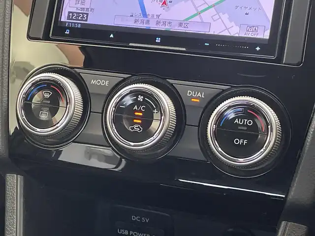 スバル インプレッサ ＸＶ 2．0i－L アイサイト 新潟県 2015(平27)年 7.9万km ディープシーブルーパール ワンオーナー/4WD/カロッツェリアメモリナビ【AVIC-CZ910】/　フルセグTV/Bluetooth/CD/DVD/USB/アイサイト/衝突被害軽減ブレーキ/レーンキープアシスト/レザーシート/前席パワーシート/前席シートヒーター/バックモニター/アイドリングストップ/横滑り防止装置/パドルシフト/レザーステアリング