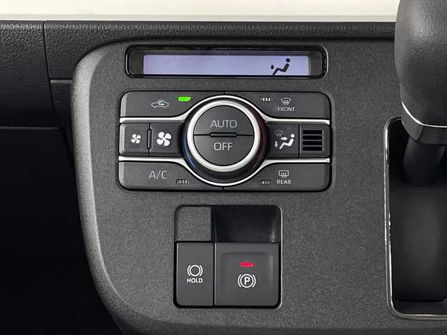 ダイハツ ムーヴ キャンバス ストライプス G 新潟県 2022(令4)年 0.1千km シャイニングホワイトパール/サンドベージュメタリック スマートアシスト/ホッとドリンクホルダー/純正メモリナビ/　CD/DVD/フルセグTV/Bluetooth/バックカメラ/両側パワースライドドア/LEDオートライト/シートヒーター/ステアリングリモコン/電格ミラー/スマートキー