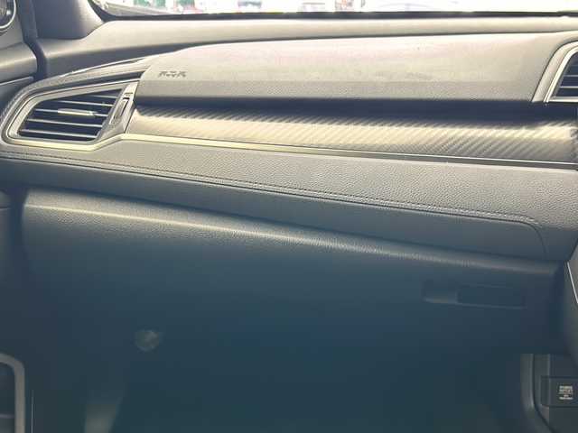 ホンダ シビック ハッチバック 宮城県 2017(平29)年 5.1万km クリスタルブラックパール Gathersナビ/・BT接続/フルセグTV/・CD/DVD/ホンダセンシング/・プリクラッシュセーフティ/・路外逸脱抑制機能/・アダプティブクルーズコントロール/・オートハイビーム/純正18インチAW/革巻きステアリング/・パドルシフト/LEDヘッドライト/・フォグランプ/ビルトインETC/純正フロアマット/プッシュスタート/スマートキー