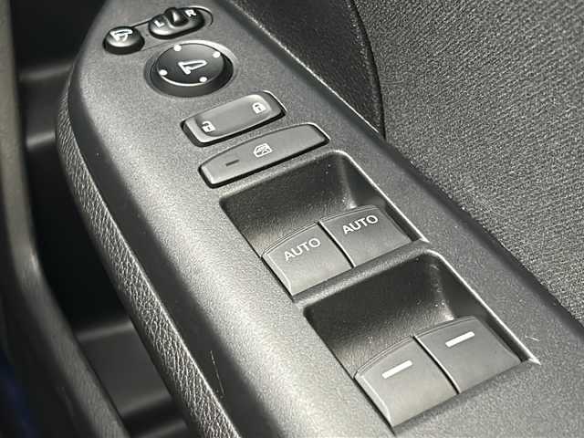 ホンダ シビック ハッチバック 宮城県 2017(平29)年 5.1万km クリスタルブラックパール Gathersナビ/・BT接続/フルセグTV/・CD/DVD/ホンダセンシング/・プリクラッシュセーフティ/・路外逸脱抑制機能/・アダプティブクルーズコントロール/・オートハイビーム/純正18インチAW/革巻きステアリング/・パドルシフト/LEDヘッドライト/・フォグランプ/ビルトインETC/純正フロアマット/プッシュスタート/スマートキー