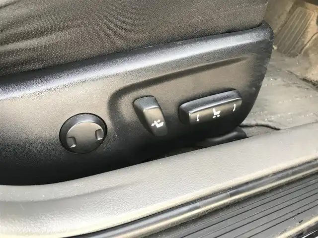 トヨタ マークＸ 250G リラックスセレクション 富山県 2011(平23)年 7.9万km ブラック サンルーフ/純正ナビ/バックカメラ/パワーシート/社外AWサマータイヤ車載/プッシュスタート/スマートキー/ステアリングスイッチ/ウッドコンビ革巻きステアリング/ETC/HIDヘッドライト/ウインカーミラー/フォグランプ