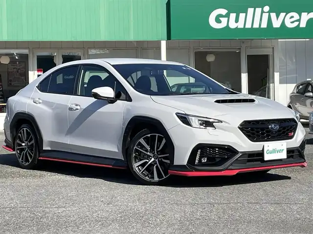 スバル ＷＲＸ Ｓ４ STIスポーツR EX 千葉県 2022(令4)年 2.9万km セラミックホワイト STiエアロ(F/S/R)/純正レカロハーフレザーシート/純正11.6インチセンターインフォメーションディスプレイ/・ナビ/フルセグTV/Bluetooth/バック/サイドカメラ/アイサイト/・プリクラッシュブレーキ/・エマージェンシーレーンキープアシスト/・後退速度リミッター/・車線逸脱防止機能/・後退時ブレーキアシスト/・アダプティブクルーズコントロール/・アイサイトアシストモニター/ドライバーモニタリングシステム/スバルリヤビークルディテクション/前席パワーシート/前席シートヒーター/コーナーセンサー/スマートキー/純正LEDヘッドライト/純正18インチアルミホイール/パドルシフト/ETC2.0/本革巻きステアリング/サイド＆カーテンエアバッグ/新車時保証書＆取扱説明書