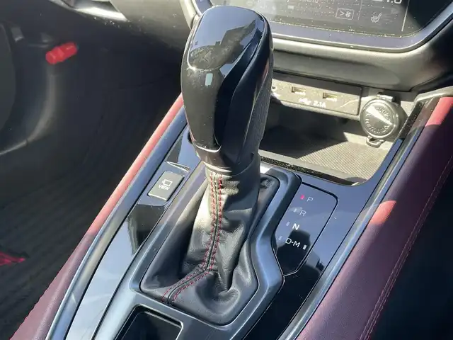 スバル ＷＲＸ Ｓ４ STIスポーツR EX 千葉県 2022(令4)年 2.9万km セラミックホワイト STiエアロ(F/S/R)/純正レカロハーフレザーシート/純正11.6インチセンターインフォメーションディスプレイ/・ナビ/フルセグTV/Bluetooth/バック/サイドカメラ/アイサイト/・プリクラッシュブレーキ/・エマージェンシーレーンキープアシスト/・後退速度リミッター/・車線逸脱防止機能/・後退時ブレーキアシスト/・アダプティブクルーズコントロール/・アイサイトアシストモニター/ドライバーモニタリングシステム/スバルリヤビークルディテクション/前席パワーシート/前席シートヒーター/コーナーセンサー/スマートキー/純正LEDヘッドライト/純正18インチアルミホイール/パドルシフト/ETC2.0/本革巻きステアリング/サイド＆カーテンエアバッグ/新車時保証書＆取扱説明書