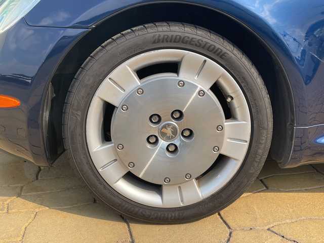 トヨタ ソアラ 430SCV 宮崎県 2001(平13)年 3.7万km ブルーM 電動オープン　ＨＩＤヘッドライト　クルーズコントロール　レザーシート　シートヒーター　パワーシート　ＣＤチェンジャー　リモコンキー　前後ドライブレコーダー　純正フロアマット