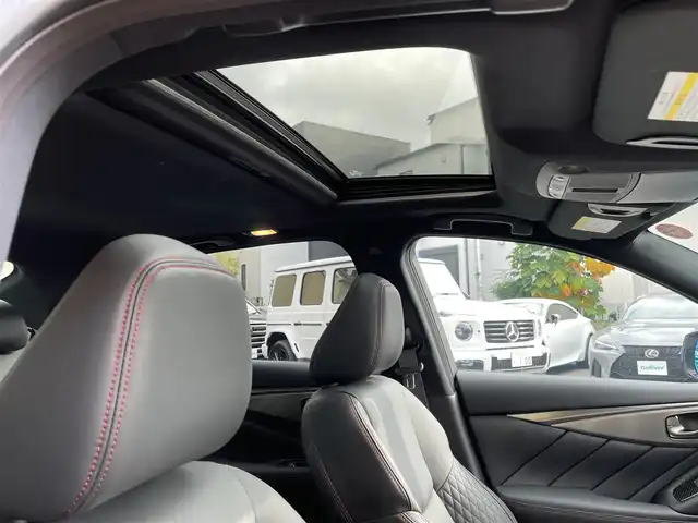 日産 スカイライン ニスモ 神奈川県 2024(令6)年 0.3万km ダークメタルグレー ワンオーナー/サンルーフ/黒革シート/BOSEサウンドシステム/純正メモリーナビ・地デジTV/純正CD/DVD/USB/BT再生/アラウンドビューカメラ/ビルトインETC2.0/ドライブレコーダー/純正19インチAW/レッドブレーキキャリパー/LEDヘッドライト/LEDフォグ/レーダークルーズコントロール/衝突軽減ブレーキ/LKA/BSM/コーナーセンサー/前席パワーシート/シートヒーター/NISMOミラーレンズ/ドアインナーガード/カーボンドアパネル/シフトノブ/パドルシフト/R6/7年ディーラー整備記録/保証書・取説あり