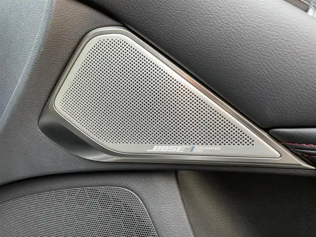 日産 スカイライン ニスモ 神奈川県 2024(令6)年 0.3万km ダークメタルグレー ワンオーナー/サンルーフ/黒革シート/BOSEサウンドシステム/純正メモリーナビ・地デジTV/純正CD/DVD/USB/BT再生/アラウンドビューカメラ/ビルトインETC2.0/ドライブレコーダー/純正19インチAW/レッドブレーキキャリパー/LEDヘッドライト/LEDフォグ/レーダークルーズコントロール/衝突軽減ブレーキ/LKA/BSM/コーナーセンサー/前席パワーシート/シートヒーター/NISMOミラーレンズ/ドアインナーガード/カーボンドアパネル/シフトノブ/パドルシフト/R6/7年ディーラー整備記録/保証書・取説あり