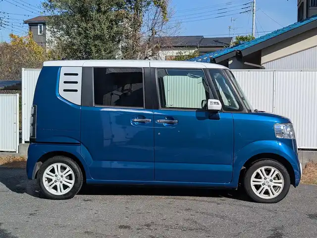 ホンダ Ｎ ＢＯＸ ＋ 2トーン G Lパッケージ 埼玉県 2013(平25)年 3.9万km プレミアムダイナミックブルーパール メモリナビ(カロッツェリア AVIC-RZ511)/ ┗フルセグテレビ/ ┗Bluetoothオーディオ/ ┗AM/FMラジオ/ ┗CD/DVD再生/バックカメラ/ドアバイザー/プッシュスタート/片側パワースライドドア/ETC/スマートキー×2/整備記録簿(R6)