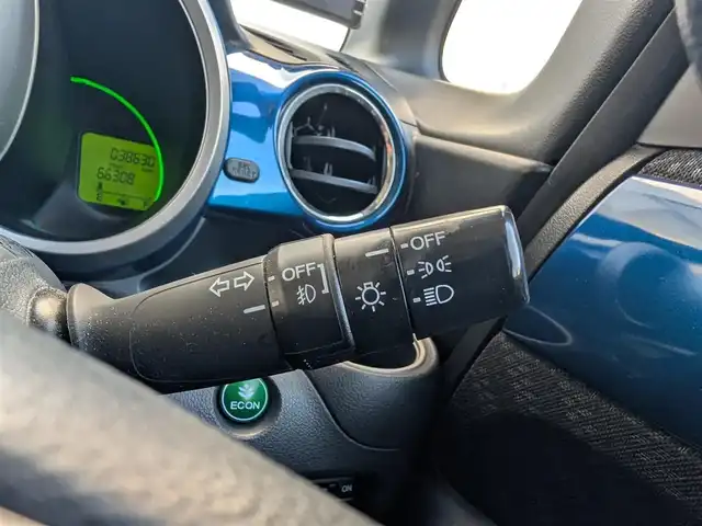 ホンダ Ｎ ＢＯＸ ＋ 2トーン G Lパッケージ 埼玉県 2013(平25)年 3.9万km プレミアムダイナミックブルーパール メモリナビ(カロッツェリア AVIC-RZ511)/ ┗フルセグテレビ/ ┗Bluetoothオーディオ/ ┗AM/FMラジオ/ ┗CD/DVD再生/バックカメラ/ドアバイザー/プッシュスタート/片側パワースライドドア/ETC/スマートキー×2/整備記録簿(R6)