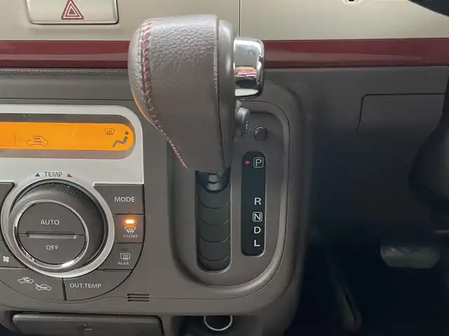 スズキ ラパン ショコラ X 島根県 2015(平27)年 6.8万km アーバンブラウンパールメタリック 社外ＳＤナビ　/フルセグＴＶ　/ＤＶＤ再生　/アイドリングストップ　/スマートキー　/プッシュスタート　/盗難防止装置　/純正HIDライト/純正フロアマット/オートライト　/保証書　/取扱説明書/スペアキー1本