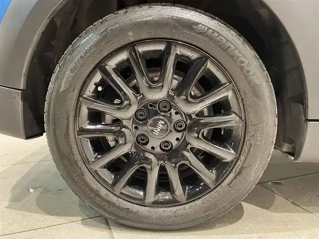 ＭＩＮＩ ミニ クーパー D 愛知県 2021(令3)年 1万km アイランドブルー ＣＡＢＡＮＡシートカバー　/クラシックトリム　/ＭＩＮＩ純正ＡＷ　/ドライビングアシストＰＫＧ　/シートヒーター　/純正ナビ　/Ｂｌｕｅｔｏｏｔｈ　/バックカメラ　/クルーズコントロール　/ドライブレコーダー　/ＥＴＣ/LEDヘッドライト/アイドリングストップ/プッシュスタート