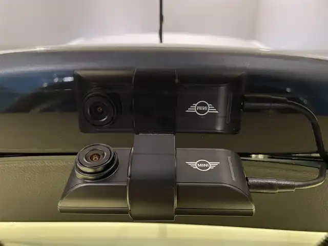 ＭＩＮＩ ミニ クーパー D 愛知県 2021(令3)年 1万km アイランドブルー ＣＡＢＡＮＡシートカバー　/クラシックトリム　/ＭＩＮＩ純正ＡＷ　/ドライビングアシストＰＫＧ　/シートヒーター　/純正ナビ　/Ｂｌｕｅｔｏｏｔｈ　/バックカメラ　/クルーズコントロール　/ドライブレコーダー　/ＥＴＣ/LEDヘッドライト/アイドリングストップ/プッシュスタート