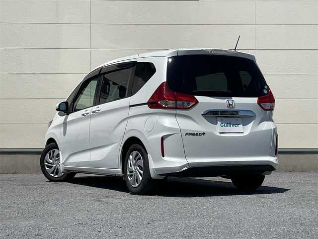 ホンダ フリード＋ G ホンダセンシング 茨城県 2018(平30)年 7.3万km ホワイトオーキッドパール ナビ装着パッケージ＋ETC連動型/両側パワースライドドア/ハンズフリースライドドア/クルーズコントロール/Bluetooth/フルセグテレビ/iPod/Apple Car Play/バックカメラ/純正フロアマット