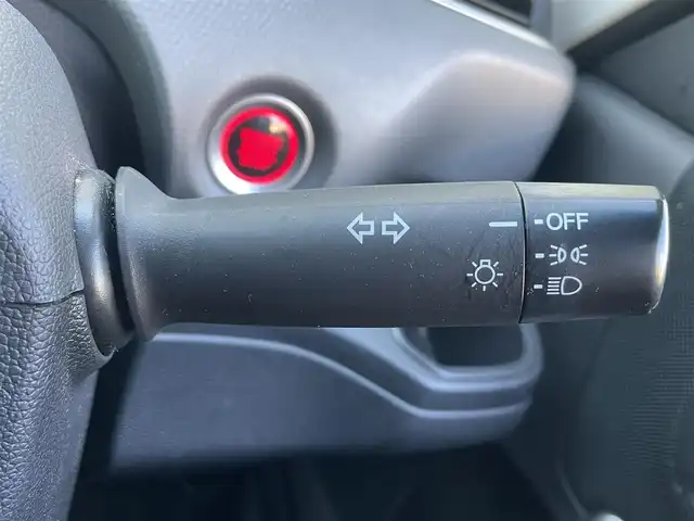 ホンダ フリード＋ G ホンダセンシング 茨城県 2018(平30)年 7.3万km ホワイトオーキッドパール ナビ装着パッケージ＋ETC連動型/両側パワースライドドア/ハンズフリースライドドア/クルーズコントロール/Bluetooth/フルセグテレビ/iPod/Apple Car Play/バックカメラ/純正フロアマット