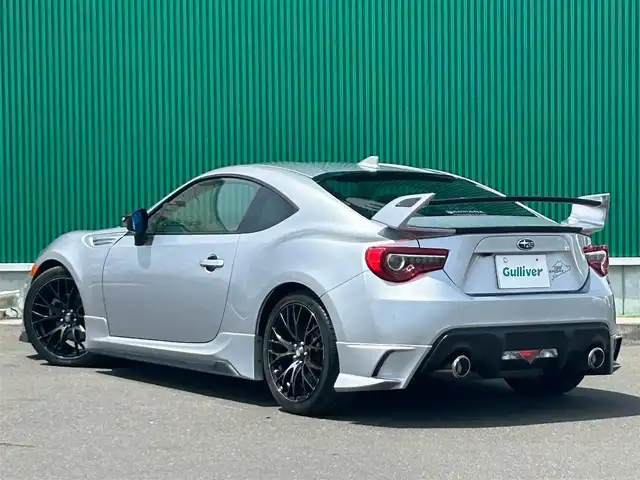 スバル ＢＲＺ S 宮城県 2016(平28)年 6.6万km アイスシルバーメタリック STiスポイラー（フロント/サイド/リアアンダー）/リアスポイラー/TEIN車高調/純正ナビ（AVIC-RZ99）/・CD/DVD/・Bluetooth/・フルセグTV/バックカメラ/ETC/革巻きステアリング/クルーズコントロール/ステアリングスイッチ/LEDヘッドライト/フォグランプ/オートライト/スマートキー＆プッシュスタート/スペアキー/社外電動格納ミラー/社外18インチアルミホイール/純正フロアマット/W/サイド/カーテンエアバッグ/取扱説明書/保証書