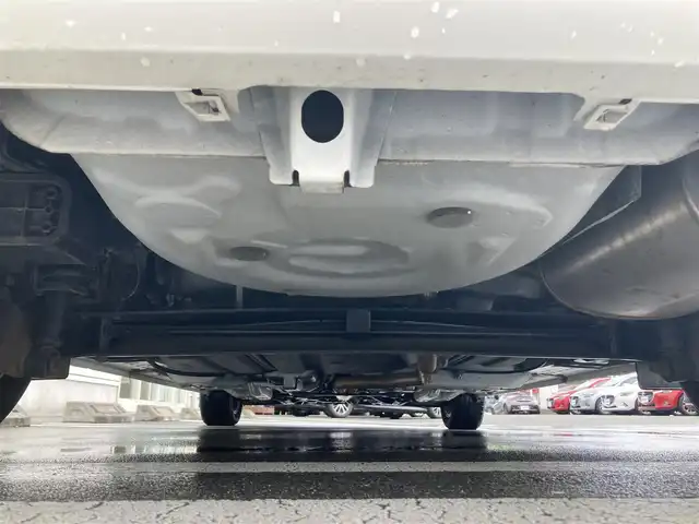 トヨタ シエンタ G 静岡県 2016(平28)年 4.8万km ホワイトパールクリスタルシャイン Toyota Safety Sense/純正SDナビ(NSCD-W66)/　AM FM CD Bluetooth AUX/バックモニター/前方ドライブレコーダー/LEDオートヘッドライト/両側パワースライドドア/純正15インチアルミホイール/革巻きステアリング/ステアリングスイッチ/フルセグTV/ビルトインETC/モデリスタエアロ(フロント/リアスポイラー)