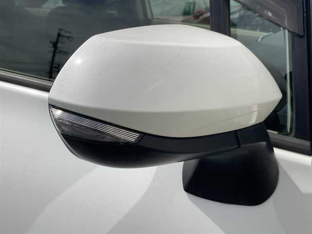 トヨタ シエンタ G 静岡県 2016(平28)年 4.8万km ホワイトパールクリスタルシャイン Toyota Safety Sense/純正SDナビ(NSCD-W66)/　AM FM CD Bluetooth AUX/バックモニター/前方ドライブレコーダー/LEDオートヘッドライト/両側パワースライドドア/純正15インチアルミホイール/革巻きステアリング/ステアリングスイッチ/フルセグTV/ビルトインETC/モデリスタエアロ(フロント/リアスポイラー)