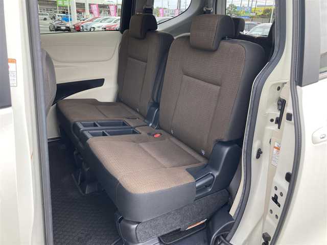 トヨタ シエンタ G 静岡県 2016(平28)年 4.8万km ホワイトパールクリスタルシャイン Toyota Safety Sense/純正SDナビ(NSCD-W66)/　AM FM CD Bluetooth AUX/バックモニター/前方ドライブレコーダー/LEDオートヘッドライト/両側パワースライドドア/純正15インチアルミホイール/革巻きステアリング/ステアリングスイッチ/フルセグTV/ビルトインETC/モデリスタエアロ(フロント/リアスポイラー)