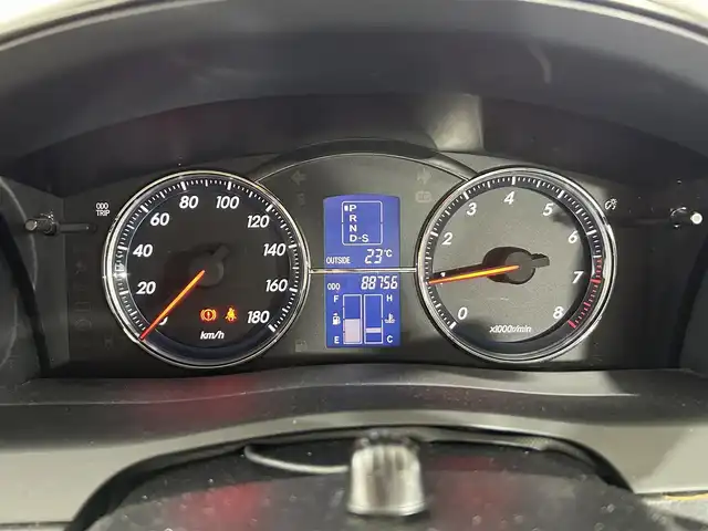 トヨタ マークＸ 250G プライムセレクション 佐賀県 2006(平18)年 8.9万km クールホワイトパールクリスタルシャイン 純正7型ナビ/ＡＭ/ＦＭ/CD/ワンセグTV/バックカメラ/パワーシート/衝突被害軽減システム/HIDヘッドライト/オートエアコン/盗難防止装置/横滑り防止装置/オートライト/リモコンキー/フロアマット/純正16インチアルミホイール/ダブルエアバッグ/革巻きステアリング
