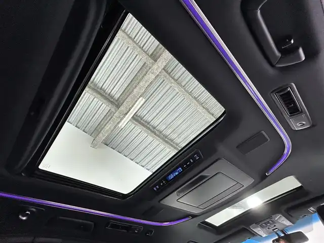 トヨタ ヴェルファイア エグゼクティブ ラウンジ 佐賀県 2017(平29)年 4.8万km ホワイトパールクリスタルシャイン 純正9インチナビ/【フルセグTV.DVD.CD.Bluetooth】/純正12.1インチフリップダウンモニター/サンルーフ/モデリスタエアロ/JBLプレミアムサウンド/全方位カメラ/衝突被害軽減システム/レーダークルーズコントロール/クリアランスソナー/オートライト/オートマチックハイビーム/ブレーキホールド/前方ドライブレコーダー/ビルトインＥＴＣ/両側パワースライドドア/パワーバックドア/レザーシート/運転席・助手席・2列目シートシートヒーター/2列目シートエアシート/運転席・助手席パワーシート/運転席メモリーシート/ステアリングヒーター/ＬＥＤヘッドライト/オートワイパー/後席サンシェード/ダブルエアコン/スマートキー/スペアキー×1
