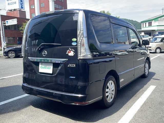 日産 セレナ ハイウェイスター Aセーフティ 京都府 2014(平26)年 19.5万km ダイヤモンドブラック 社外メモリナビ/BT/MSV/DVD/フルセグ/後席フリップダウンモニター/アラウンドビューモニター/エマージェンシーブレーキ/クルーズコントロール/LEDヘッドライト/両側パワースライドドア/ETC/純正15インチアルミ