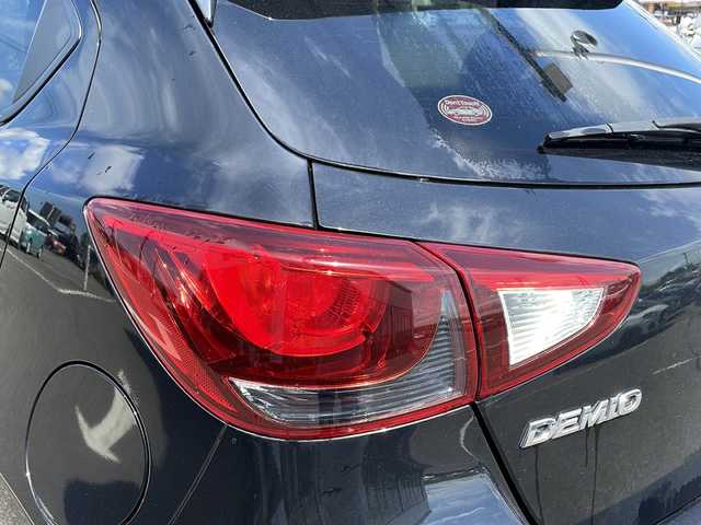 マツダ デミオ XD 新潟県 2015(平27)年 11.2万km ジェットブラックマイカ ユーザー買取車両/セーフティパッケージ/純正SDナビ/　フルセグ/BT/DVD/CD/USB/ステアリングスイッチ/ETC/LEDヘッドライト/オートライト/オートハイビーム/スマートキー/プッシュスタート