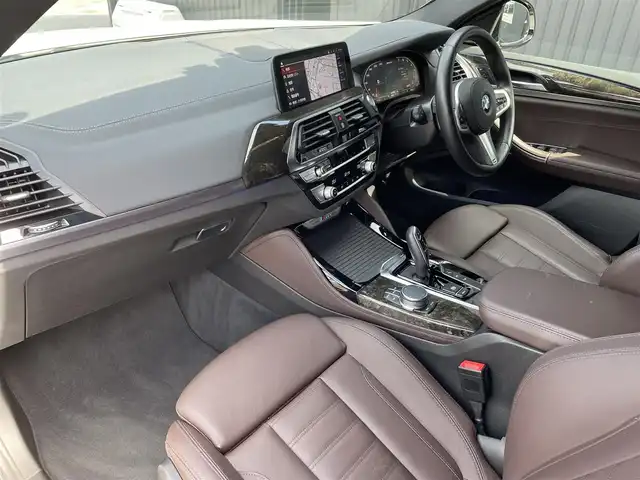 ＢＭＷ Ｘ４ M40i 福島県 2020(令2)年 5万km アルピンホワイトⅢ アクティブクルーズコントロール/ブラインドスポットモニター/レーンキープアシスト/インテリジェントセーフティ/・前車接近警告/・衝突回避・被害軽減ブレーキ/・車線逸脱警/ヴァーネスカレザーシート/シートヒーター(全席)/パワーシート(前席)/パワーリアゲート/フットオープナー/純正ナビ(BT/USB)/Qi充電/フルセグTV/360°カメラ/バックカメラ/純正21AW/純正ドライブレコーダー(前後)/ミラー一体型ETC2.0/アンビエントライト/オートホールド/取扱説明書/保証書/スペアキー