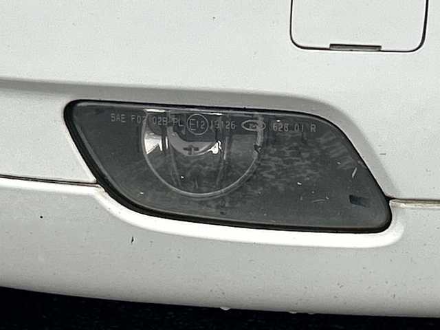 ボルボ Ｖ７０ 千葉県 2006(平18)年 14.4万km 白 黒革シート サンルーフ