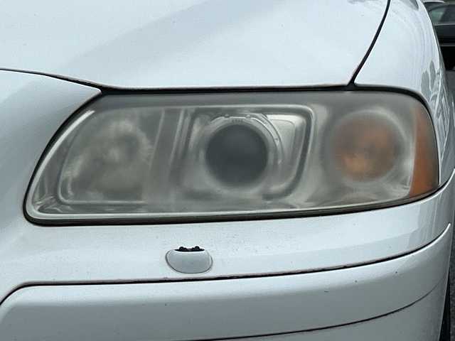 ボルボ Ｖ７０ 千葉県 2006(平18)年 14.4万km 白 黒革シート サンルーフ