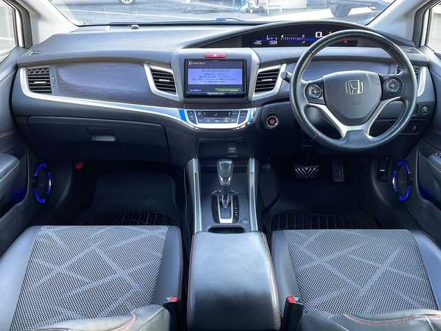 ホンダ ジェイド RS 長野県 2015(平27)年 10万km ホワイトオーキッドパール 禁煙車/ワンオーナー/ターボ/社外SDナビ//Bluetooth/CD/DVD/フルセグTV/クルーズコントロール/アイドリングストップ/横滑り防止装置/LEDヘッドライト/ハーフレザー/ETC/純正AW/純正フロアマット/ドアバイザー/スマートキー/プッシュスタート/パワーステアリング/パワーウィンドウ/保証書/取扱説明書