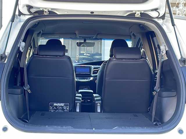 ホンダ ジェイド RS 長野県 2015(平27)年 10万km ホワイトオーキッドパール 禁煙車/ワンオーナー/ターボ/社外SDナビ//Bluetooth/CD/DVD/フルセグTV/クルーズコントロール/アイドリングストップ/横滑り防止装置/LEDヘッドライト/ハーフレザー/ETC/純正AW/純正フロアマット/ドアバイザー/スマートキー/プッシュスタート/パワーステアリング/パワーウィンドウ/保証書/取扱説明書