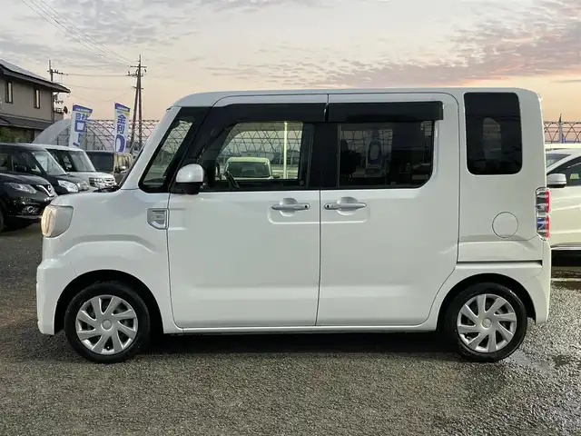 ダイハツ ウェイク L スペシャルリミテッド SAⅢ 徳島県 2021(令3)年 9.2万km シャイニングホワイトパール (株)IDOMが運営する【じしゃロン徳島店】の自社ローン専用車両になりますこちらは現金またはオートローンご利用時の価格です。/自社ローンご希望の方は別途その旨お申付け下さい”	/評価点4.5/スマートアシストIII/社外ナビゲーション/（ラジオ/フルセグ/Bluetooth)/全方位モニター/社外ドライブレコーダー/ETC/トラクションコントロール/左パワースライドドア/オート電動格納ミラー/ハロゲンヘッドライト/フォグランプ/ヘッドライトレベリング/オートハイビーム/ステアリングリモコン/社外フロアマット/サイドバイザー/Wエアバック/１２V１２０Wアクセサリーソケット