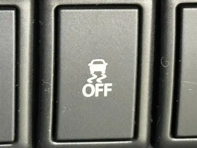 スズキ ハスラー X ターボ 福岡県 2017(平29)年 6万km ポジティブグリーンメタリック/ブラック2トーン 純正ナビ／フルセグＴＶ／ＢＴ　/ビルトインＥＴＣ　/ドライブレコーダー　/ターボ車　/衝突被害軽減システム　/レーンキープ　/横滑り防止　/アイドリングストップ　/シートヒーター　/オートライト　/純正１５インチＡＷ