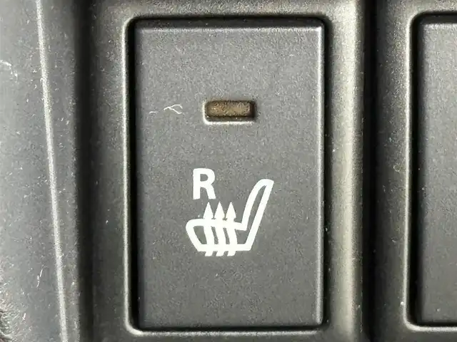 スズキ ハスラー X ターボ 福岡県 2017(平29)年 6万km ポジティブグリーンメタリック/ブラック2トーン 純正ナビ／フルセグＴＶ／ＢＴ　/ビルトインＥＴＣ　/ドライブレコーダー　/ターボ車　/衝突被害軽減システム　/レーンキープ　/横滑り防止　/アイドリングストップ　/シートヒーター　/オートライト　/純正１５インチＡＷ