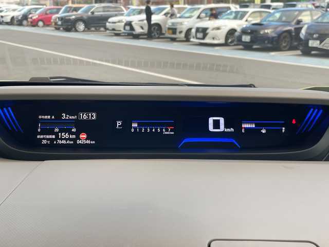 ホンダ フリード＋ G ホンダセンシング 愛知県 2017(平29)年 4.3万km シトロンドロップ ホンダセンシング/純正ナビ/両側パワースライドドア/レーダークルーズコントロール/純正アルミホイール/LEDヘッドライト/レーンキープアシスト/ドライブレコーダー/衝突軽減システム/フルセグ/CD DVD/Bluetooth/ステアリングスイッチ/スマートキー/プッシュスタート